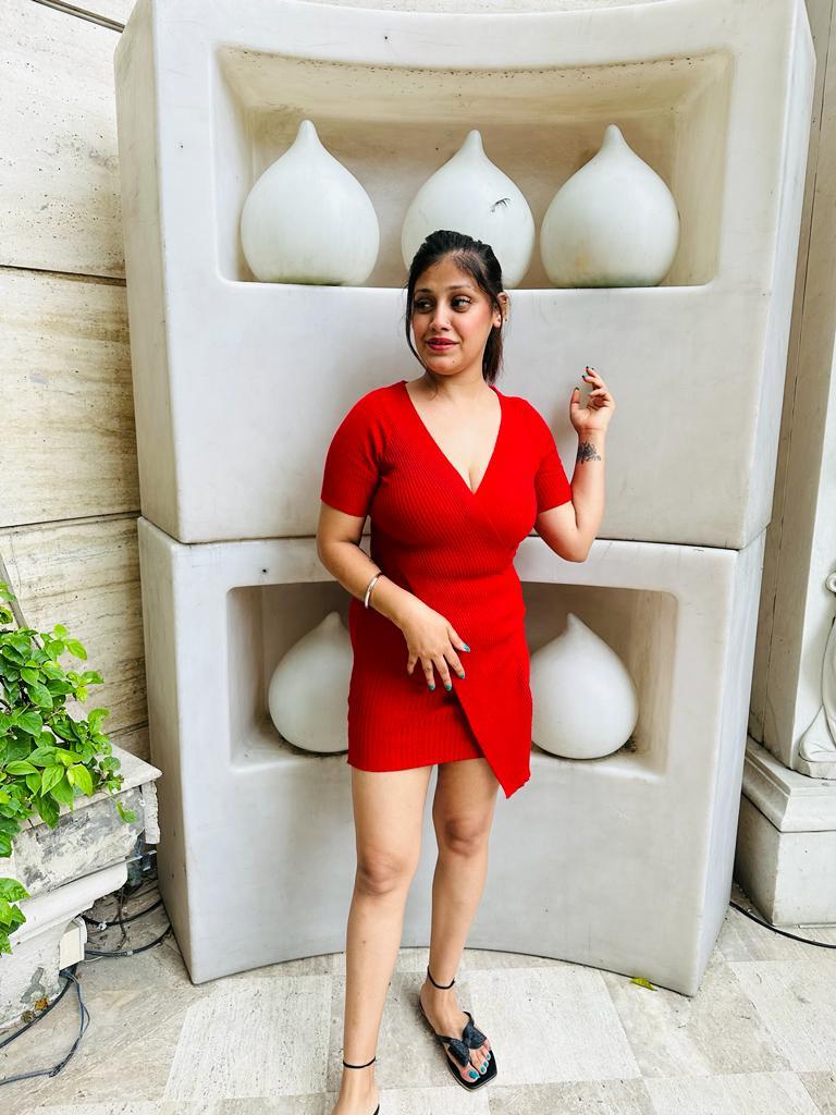Jhansi call girl